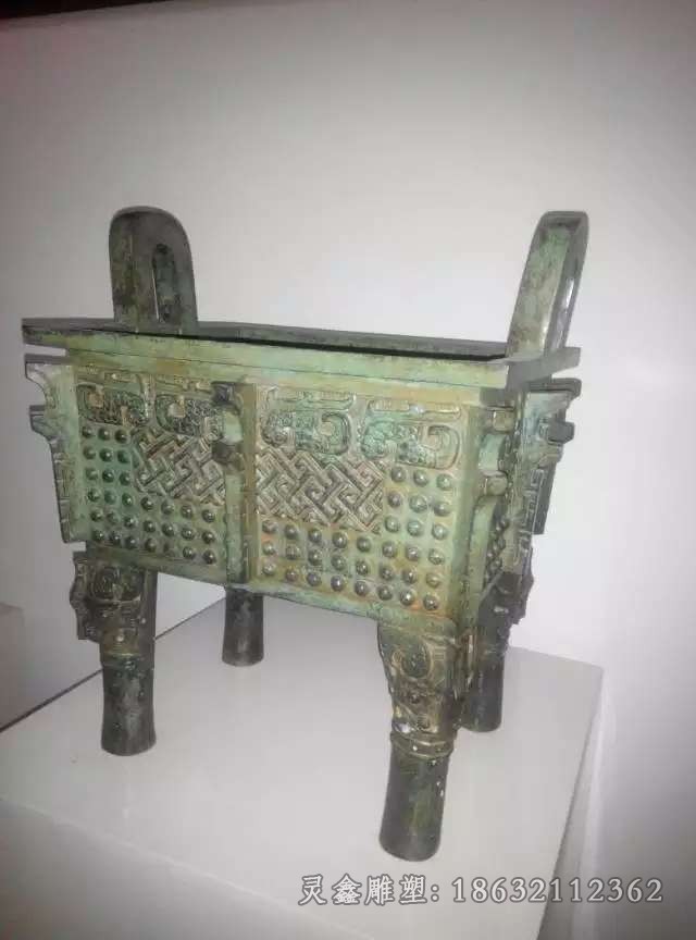 青铜方鼎商场景观铜雕