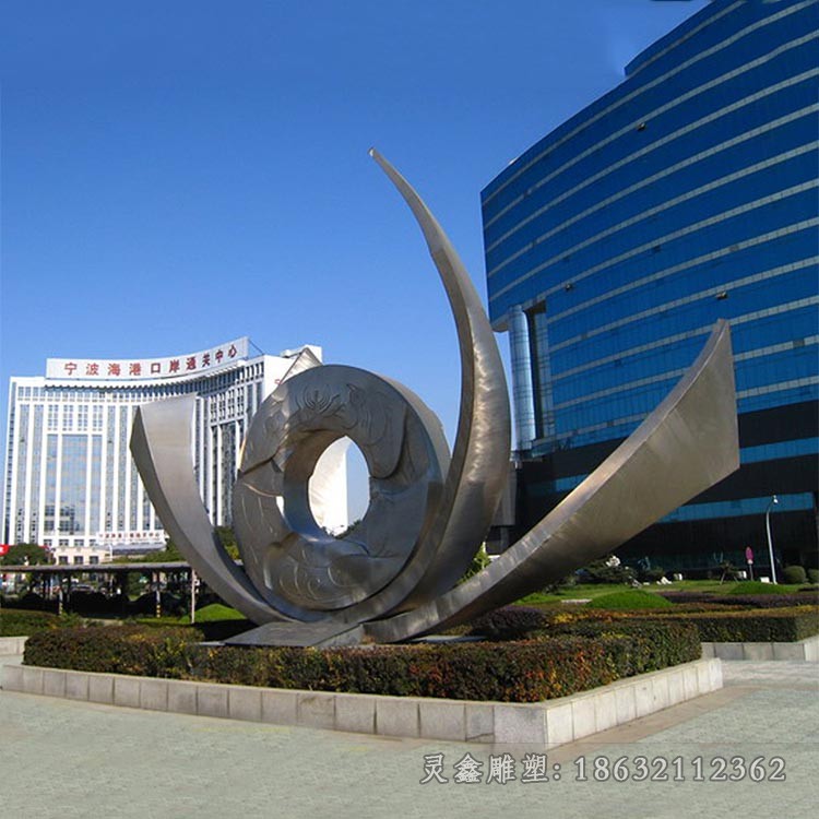 不锈钢镜面标志街边雕塑