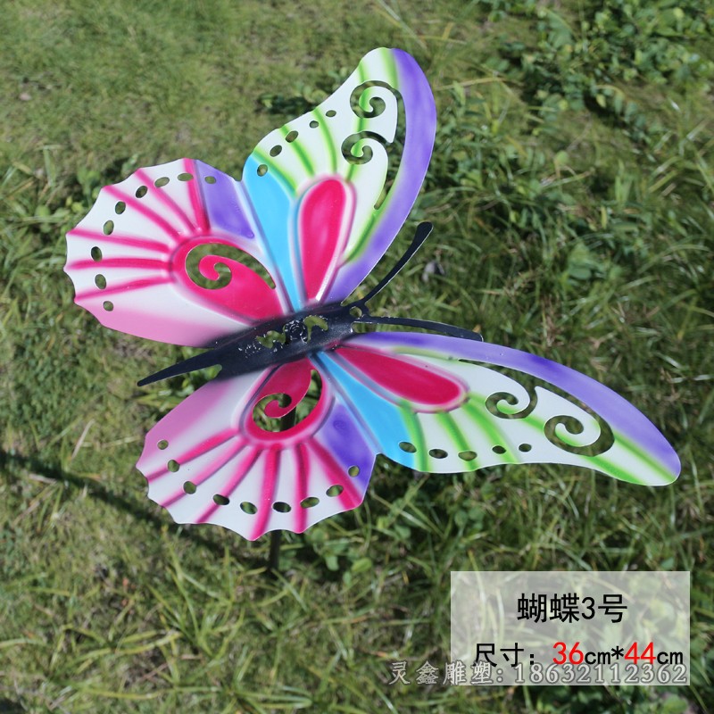 彩绘蝴蝶不锈钢动物雕塑