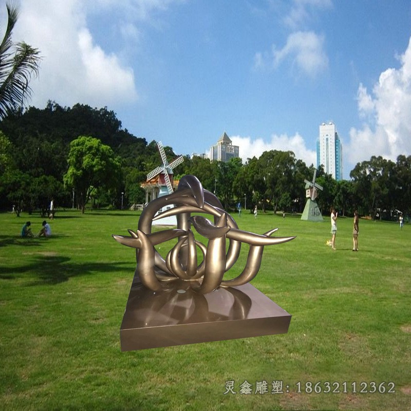 海豚嬉戏动物景观铜雕