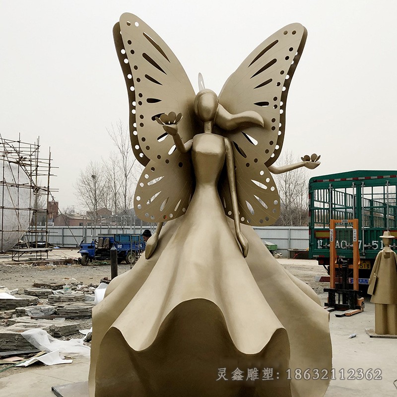 蝴蝶少女抽象铜雕