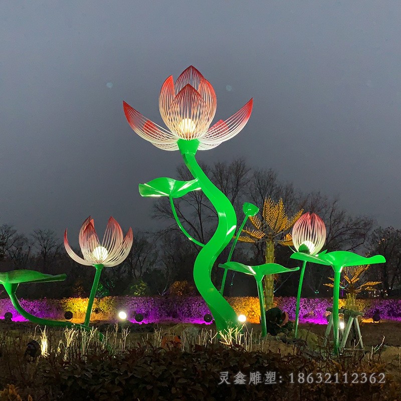 彩绘荷花校园不锈钢雕塑