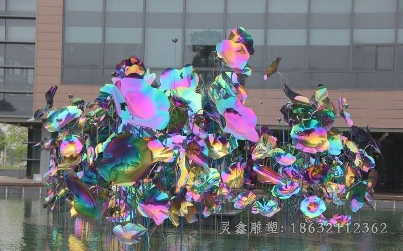 彩绘荷花标志不锈钢雕塑
