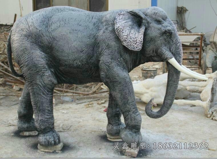 卷鼻大象小区景观铜雕