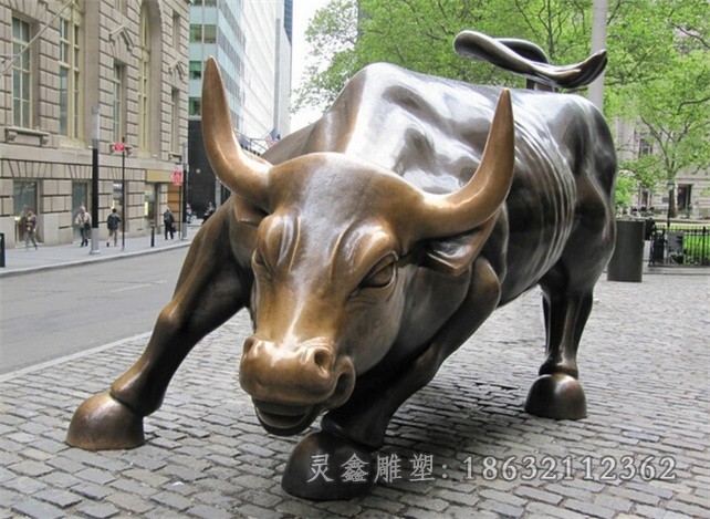 华尔街开荒牛景观铜雕
