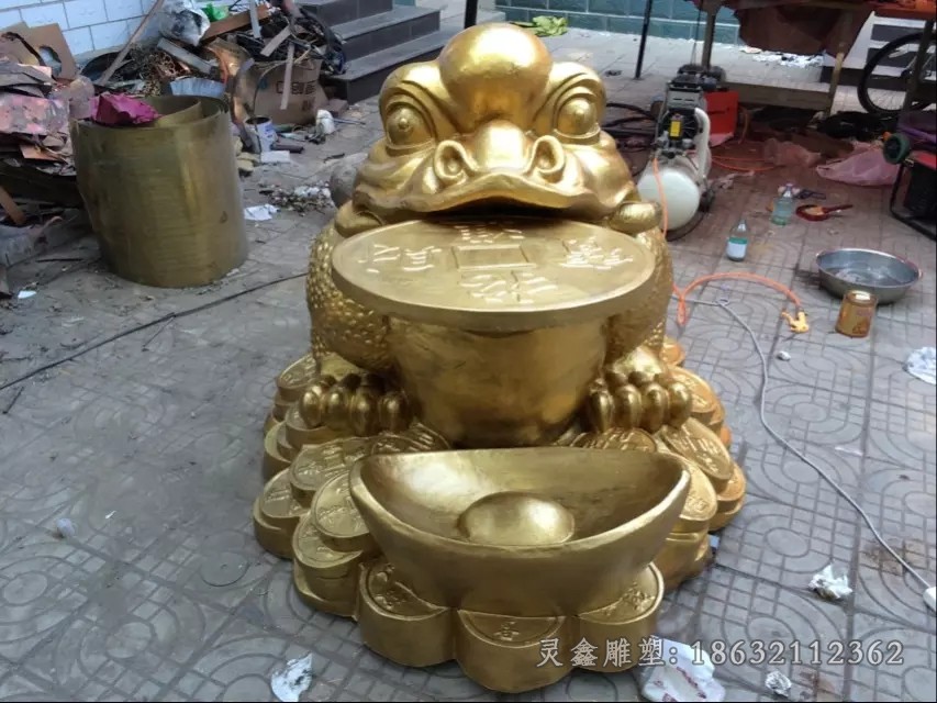 招财金蟾动物标志铜雕