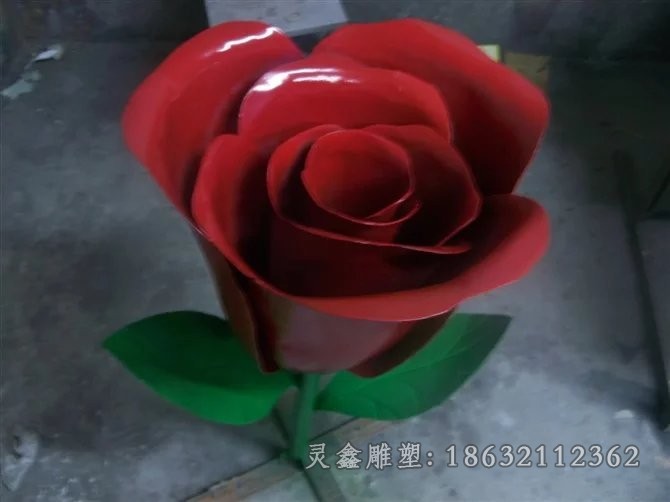 不锈钢红色花朵园林雕塑