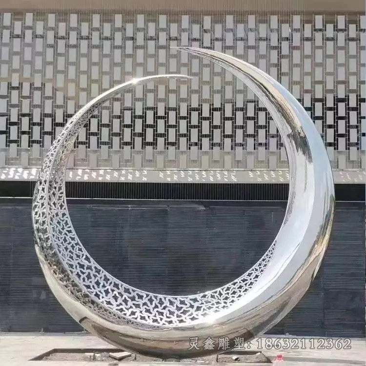 不锈钢镂空月亮广场雕塑