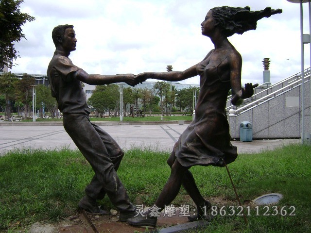 男女跳舞抽象景观铜雕