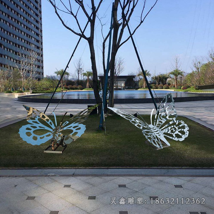 不锈钢镜面蝴蝶商场雕塑