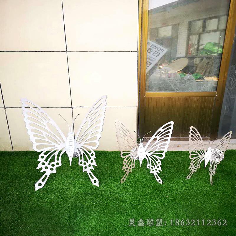 镂空蝴蝶别墅不锈钢雕塑