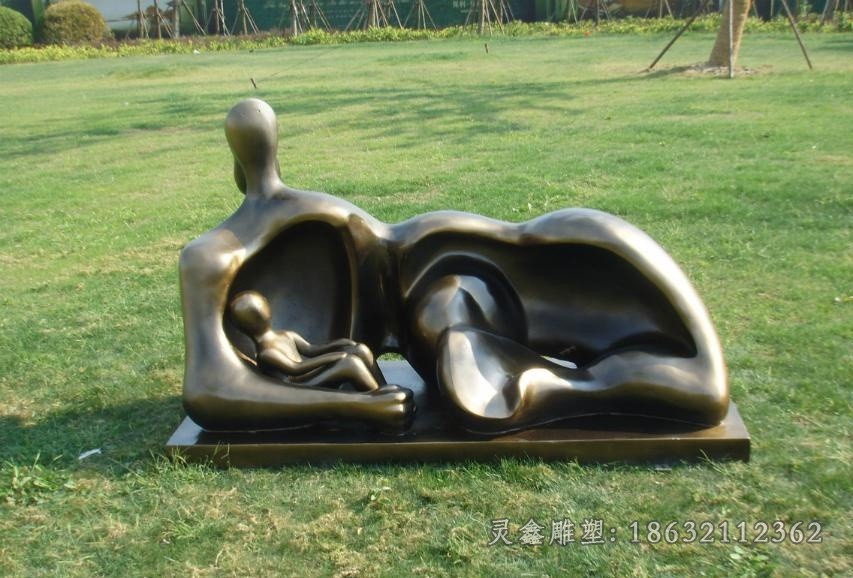 抽象人物母爱景观铜雕