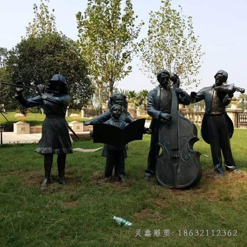 抽象人物演奏音乐别墅铜雕