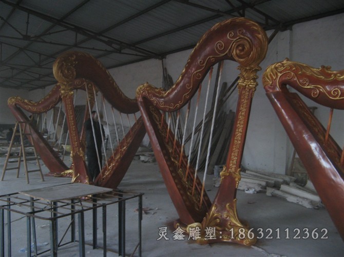 竖琴抽象景观标志铜雕