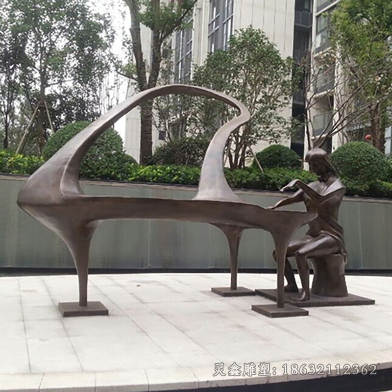 抽象人物弹钢琴景观铜雕