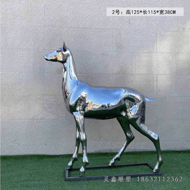 镜面抬头鹿不锈钢雕塑