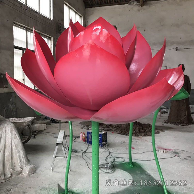 不锈钢莲花广场彩绘雕塑