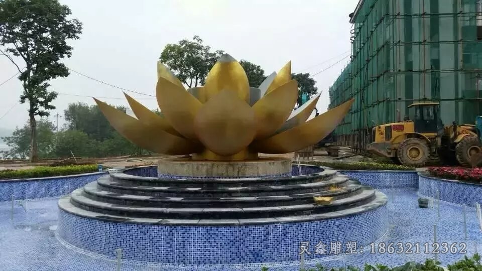 抽象莲花不锈钢景观雕塑