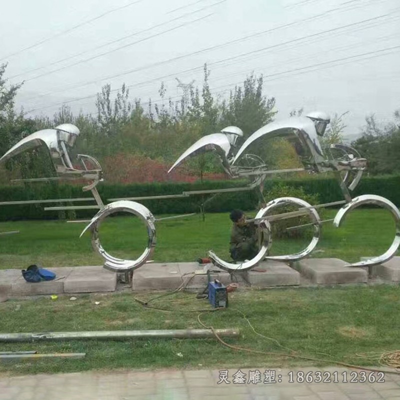不锈钢镜面自行车校园雕塑