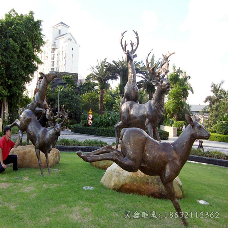 奔跑小鹿城市景观铜雕