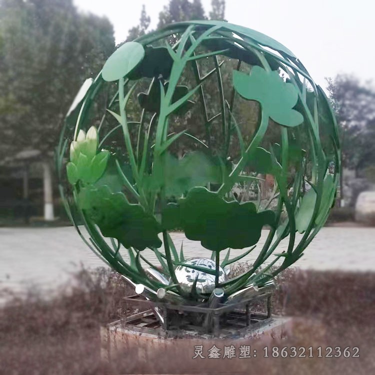 不锈钢绿色镂空球广场雕塑