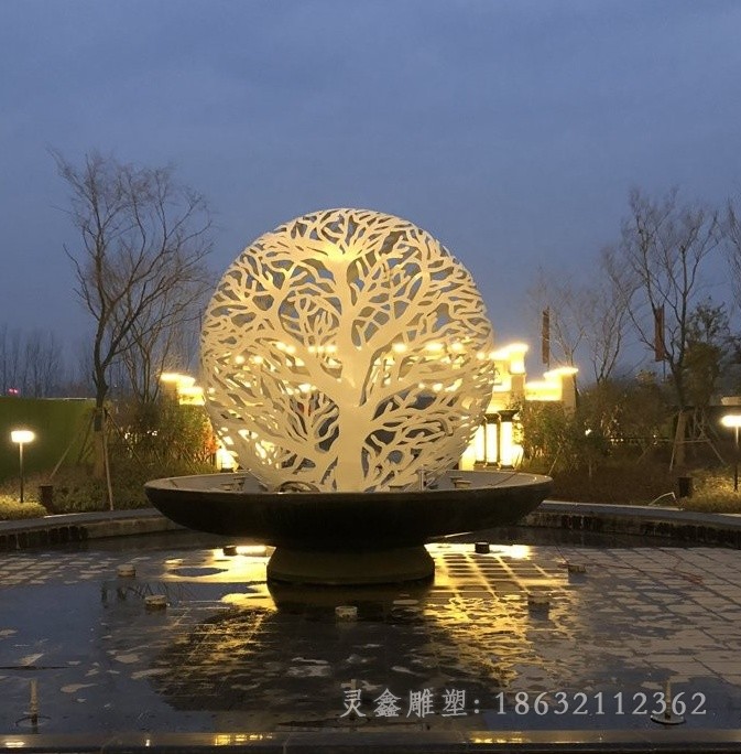 不锈钢发光镂空球街边雕塑