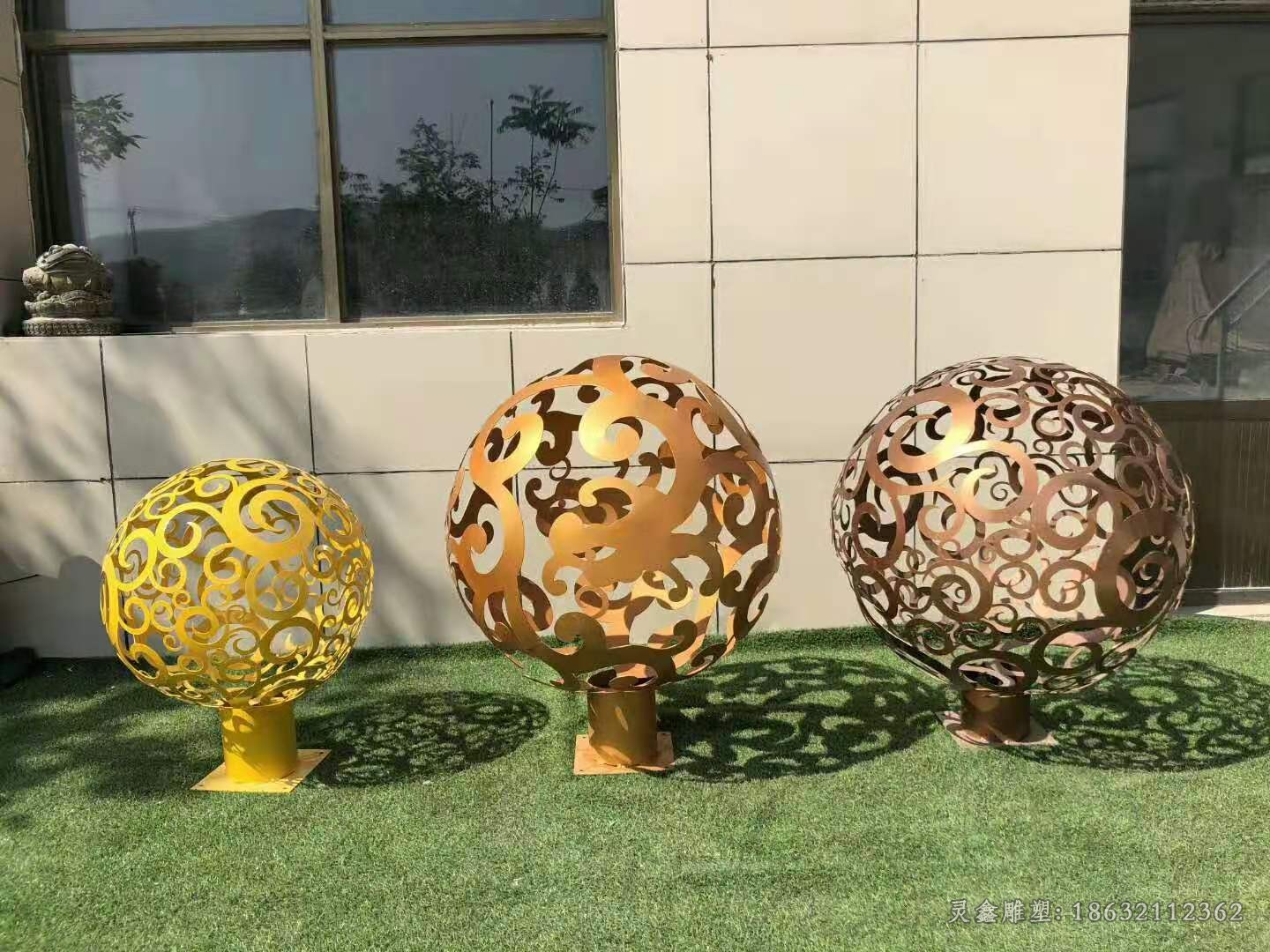 金色镂空球不锈钢标志雕塑