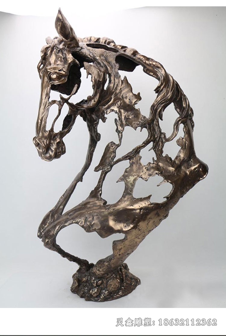 不锈钢半身马动物雕塑