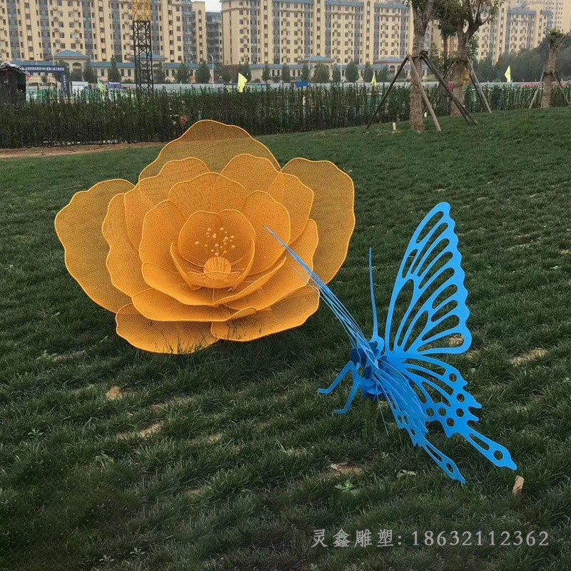 不锈钢玫瑰花户外雕塑