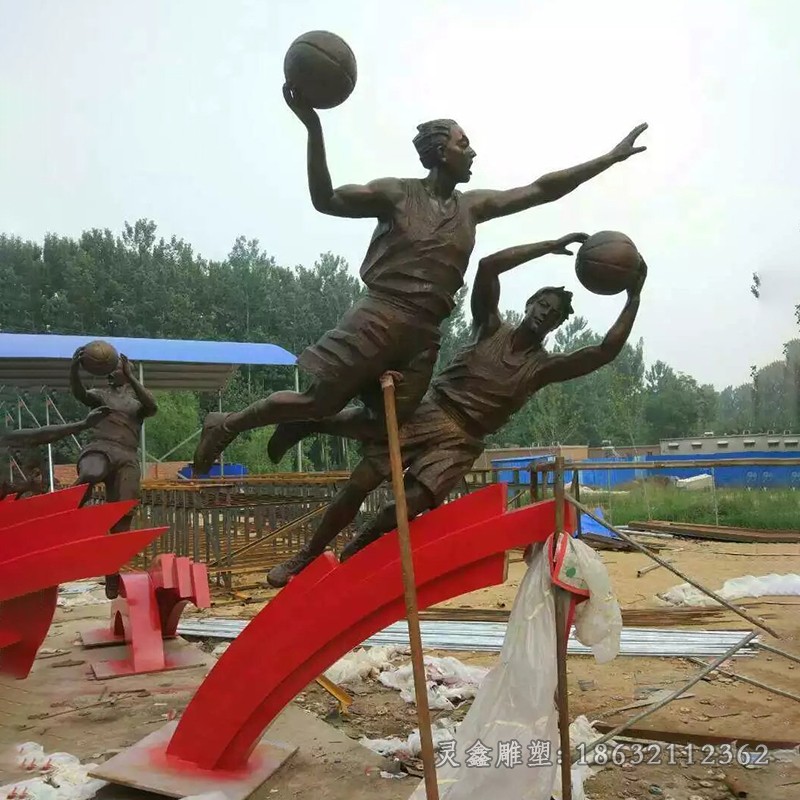 打篮球广场人物铜雕