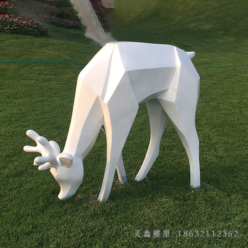 不锈钢白色小鹿园林雕塑