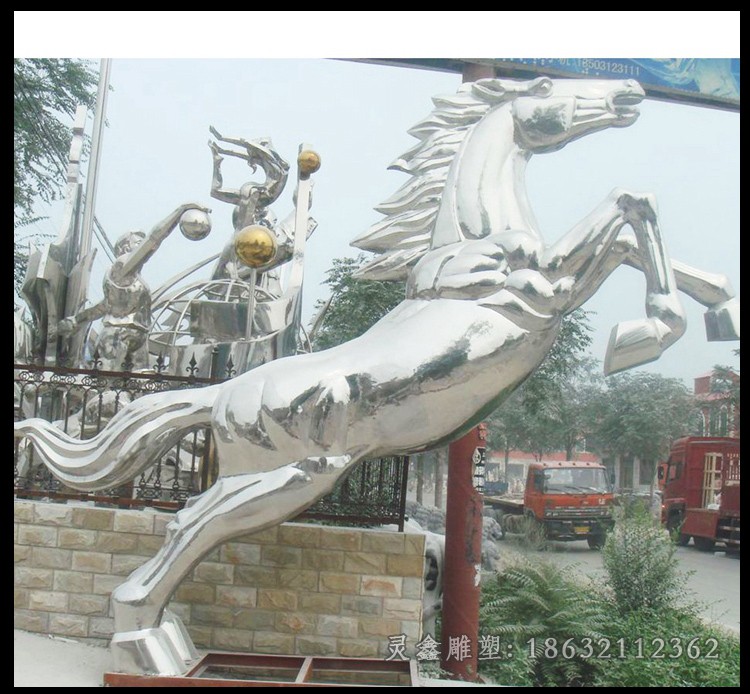 不锈钢飞马户外景观雕塑