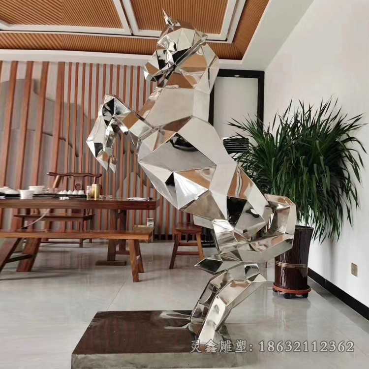 不锈钢飞马景观动物雕塑