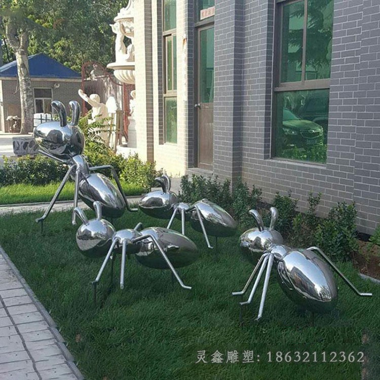 不锈钢镜面蚂蚁标志雕塑