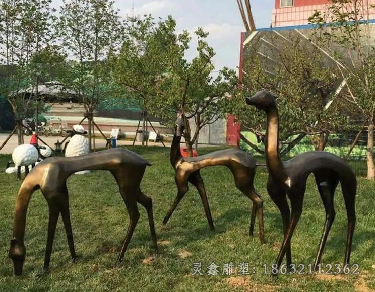 抽象群鹿庭院景观铜雕
