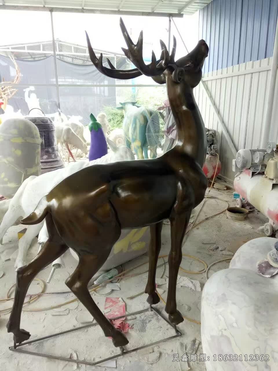 抽象鹿别墅景观铜雕