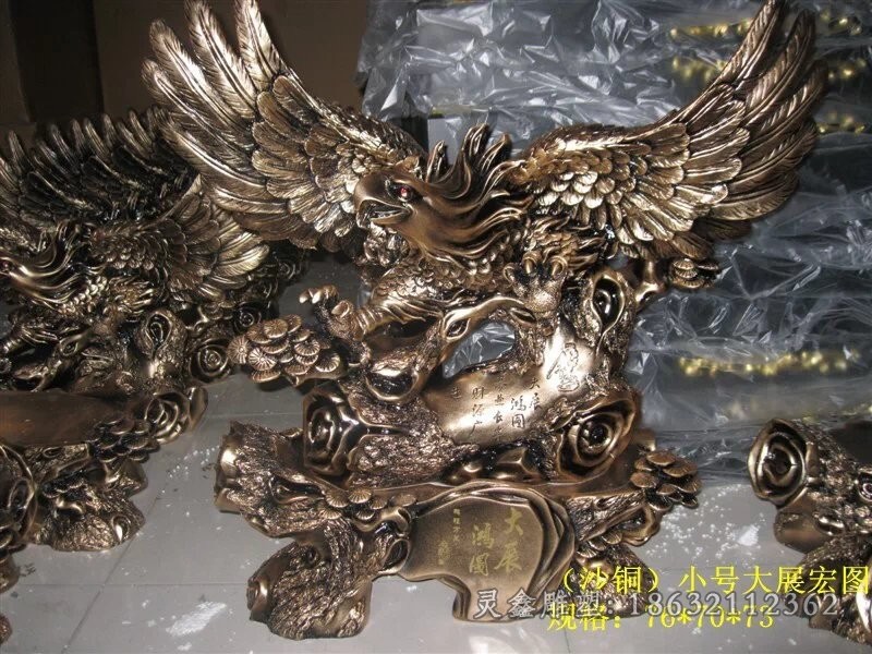 展翅老鹰园林景观铜雕