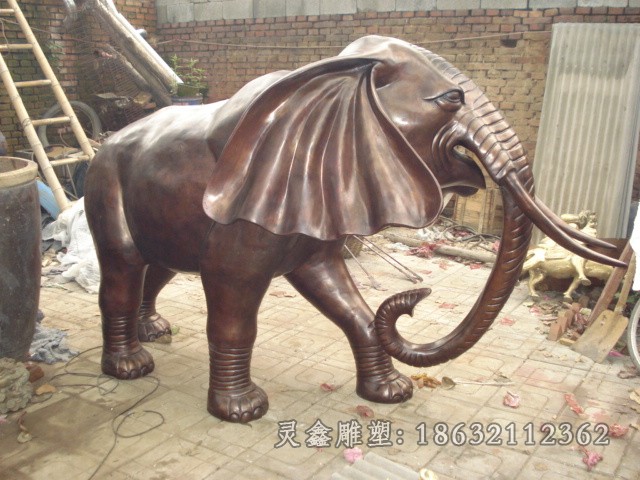 动物大象抽象景观铜雕