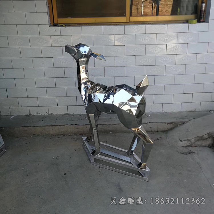 不锈钢几何抬头鹿标志雕塑