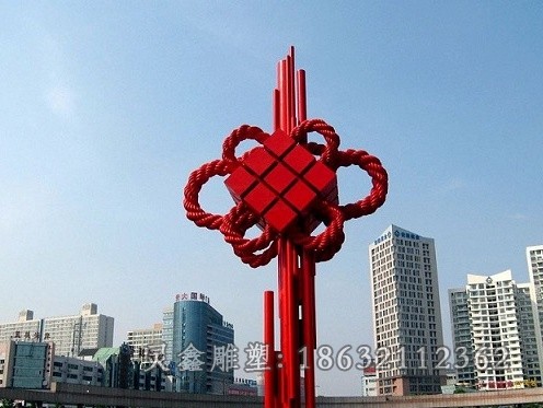 不锈钢彩绘中国结广场雕塑