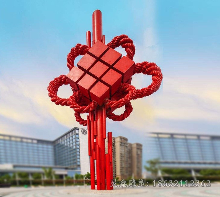 不锈钢彩绘中国结小区雕塑