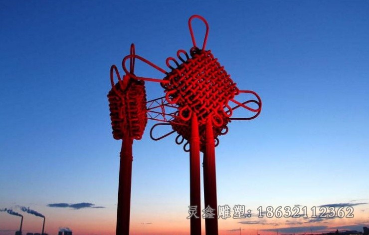 不锈钢彩绘中国结景观雕塑