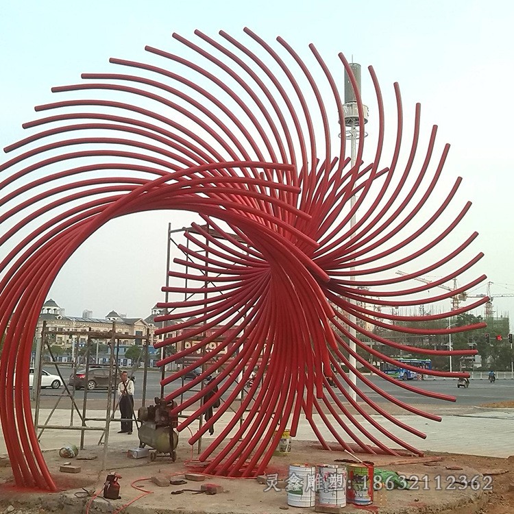 不锈钢彩绘异形圆环户外雕塑