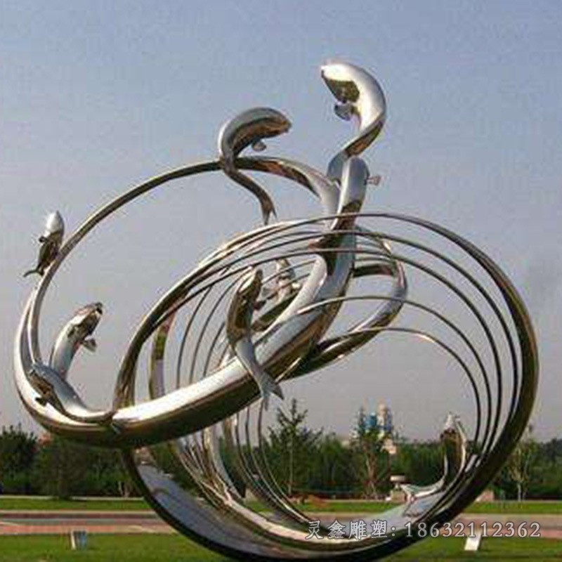 不锈钢镜面异形圆环户外雕塑