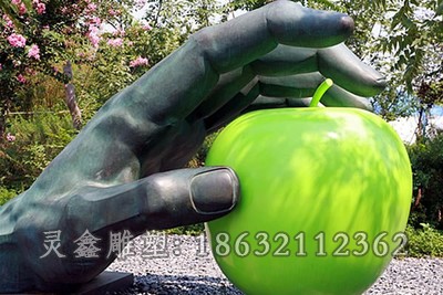 不锈钢彩绘苹果景区雕塑