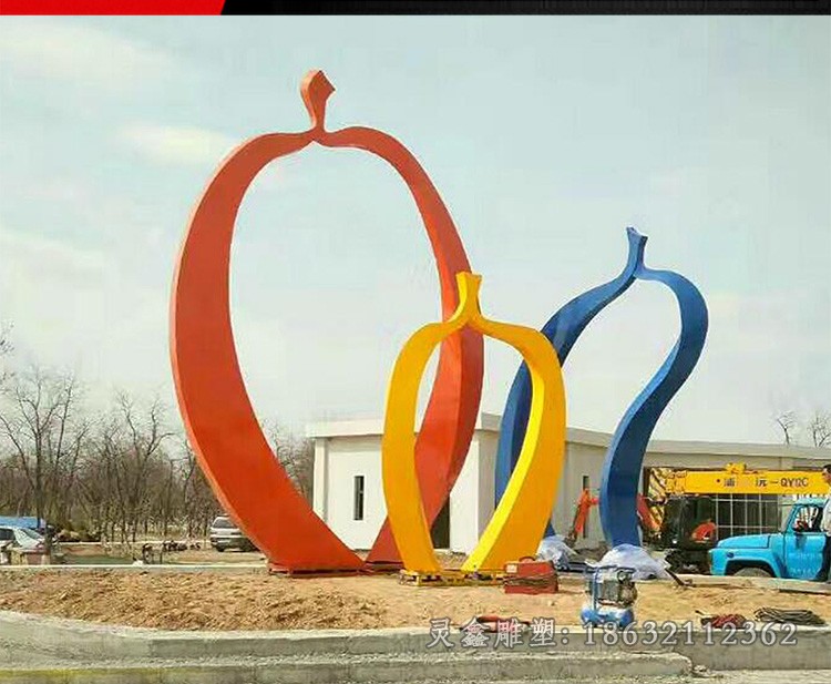 彩绘苹果不锈钢景观雕塑