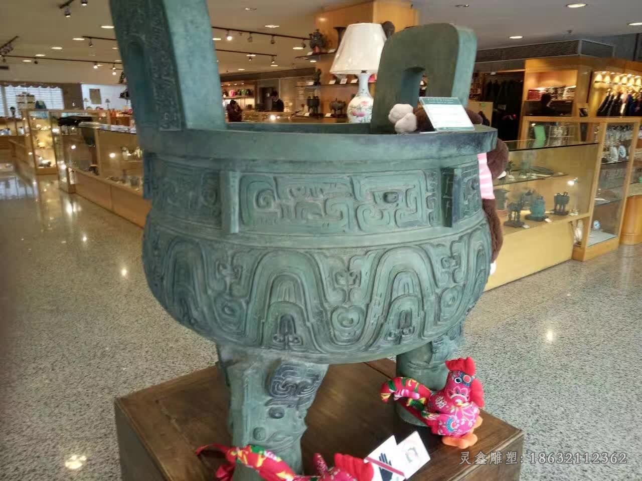 青铜圆鼎庭院景观铜雕