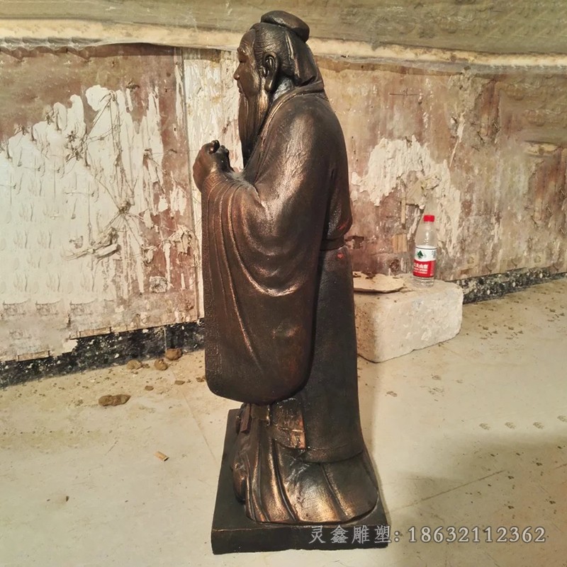 名人孔子景区景观铜雕