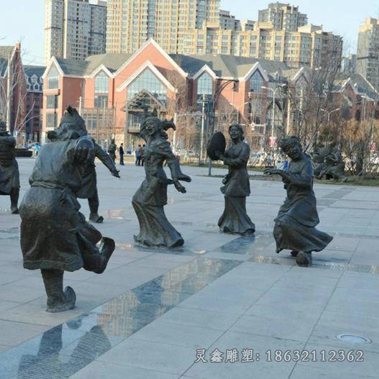 少数民族跳舞人物铜雕