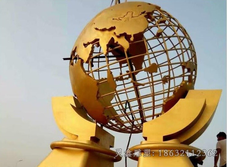 不锈钢地球仪景观雕塑 (12)_看图王
